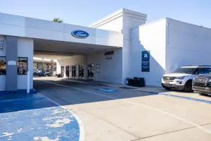 AutoNation Ford Tustin Service Center